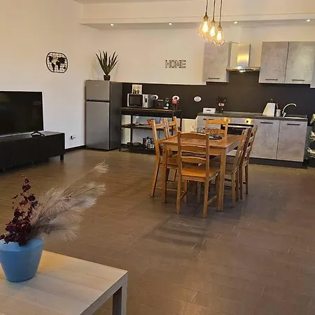 Ak Homes, A Due Passi Da Orio *