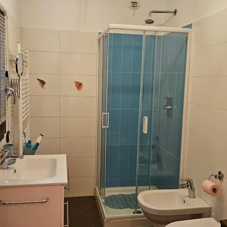 Ak Homes, A Due Passi Da Orio